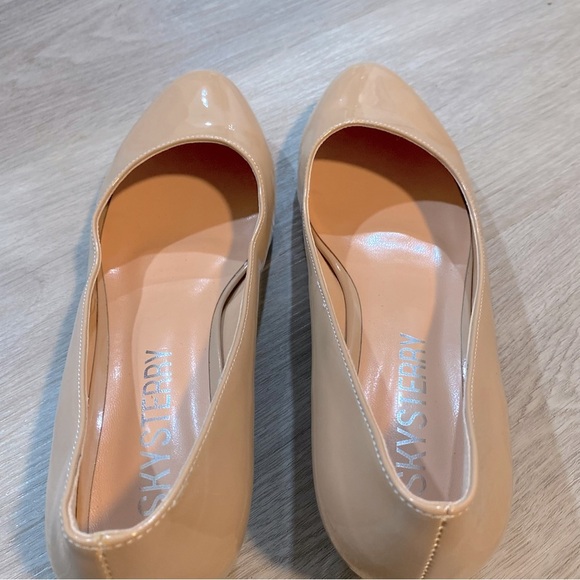 Skysterry Nude Patent Heels - Picture 7 of 10